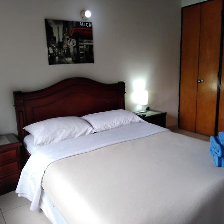 בוגוטה Hostal Norma101 מראה חיצוני תמונה
